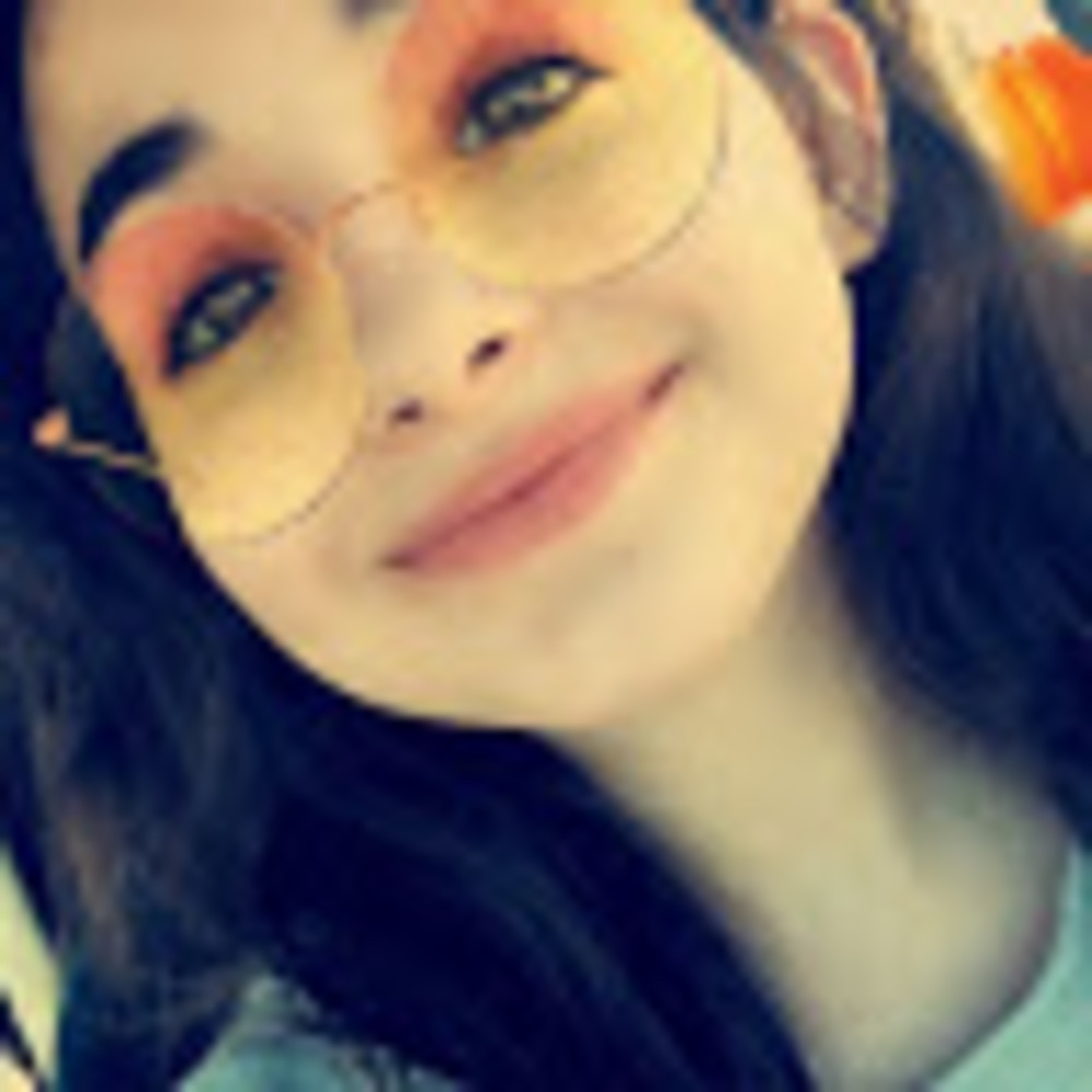 Meet your Posher, Liz